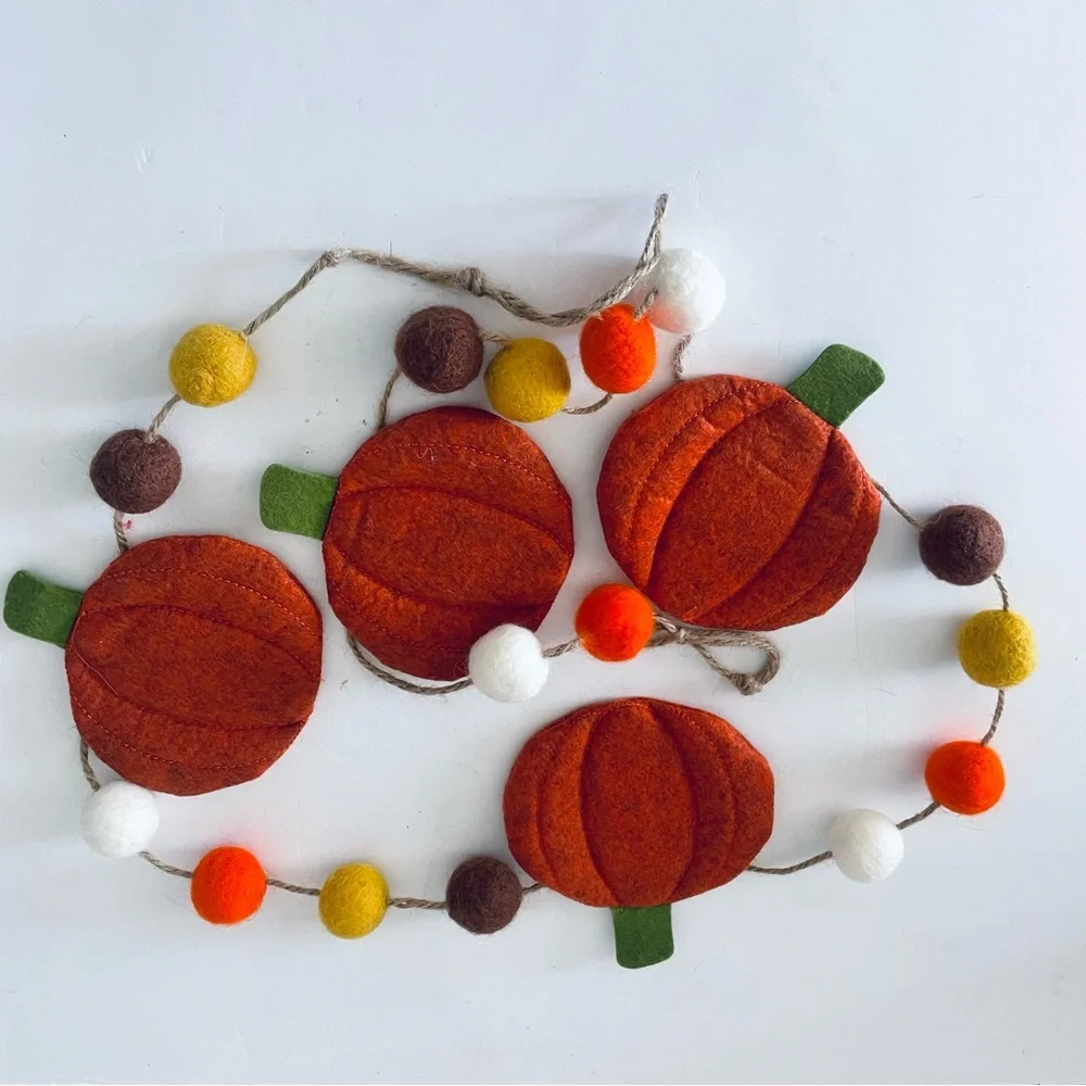 Wool Pumpkins and various color balls Garland for Fall, Thanksgiving, Halloween